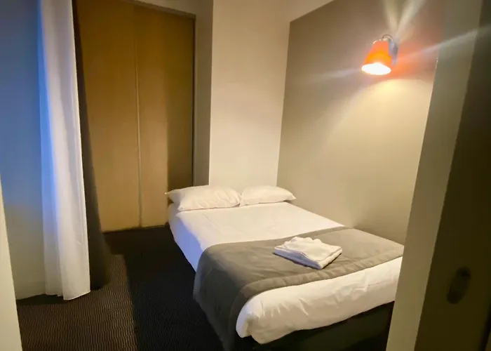 Hotel Saint-Roch, Saint-Ybard